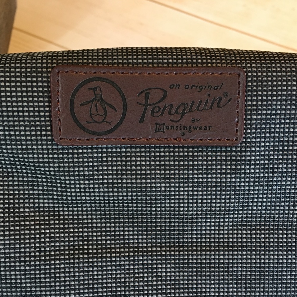 Original Penguin Travel Case; NWT - Picture 2 of 4